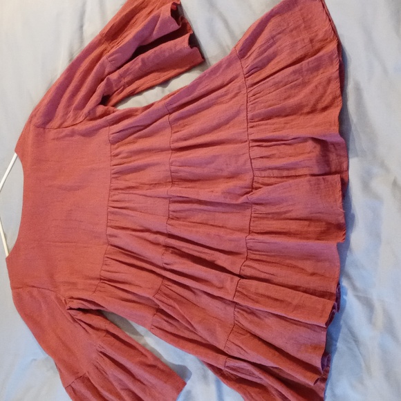 Dress - Picture 2 of 5